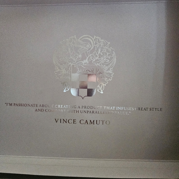 Vincent Camuto suede boots NWT - Picture 5 of 5